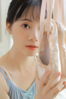 狄威个人资料